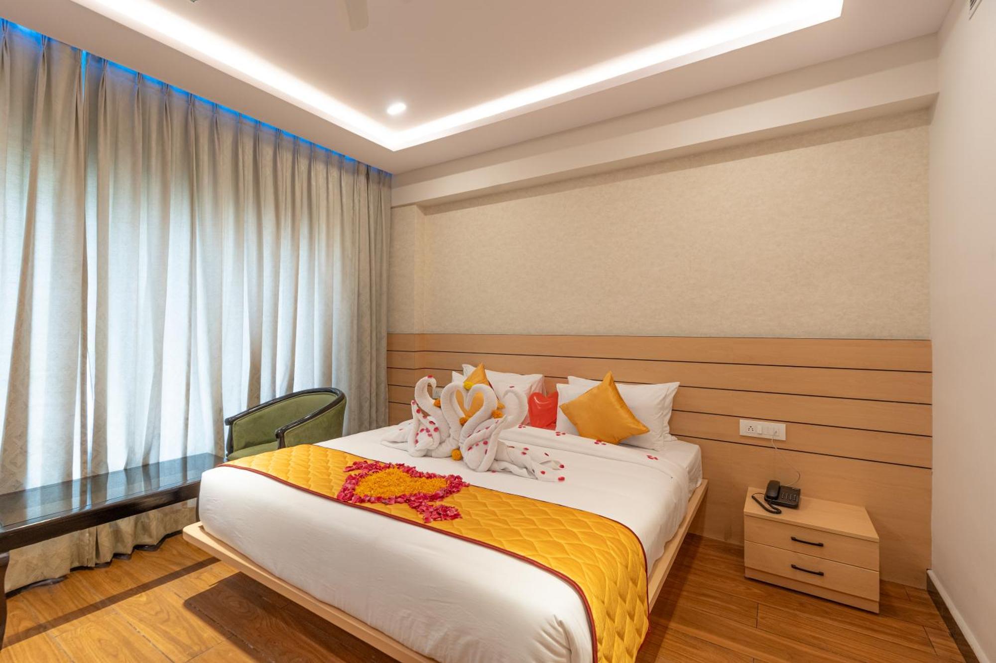 Serene Resort Hyderabad Shamshabad Buitenkant foto