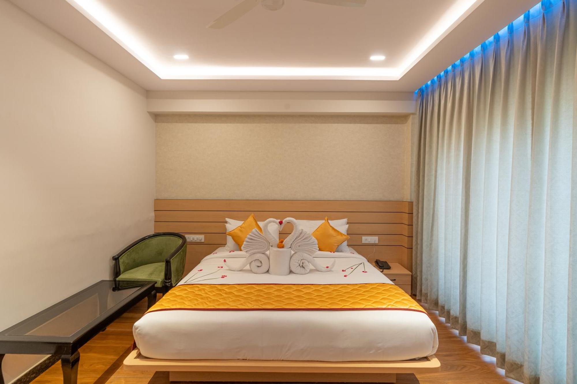 Serene Resort Hyderabad Shamshabad Buitenkant foto